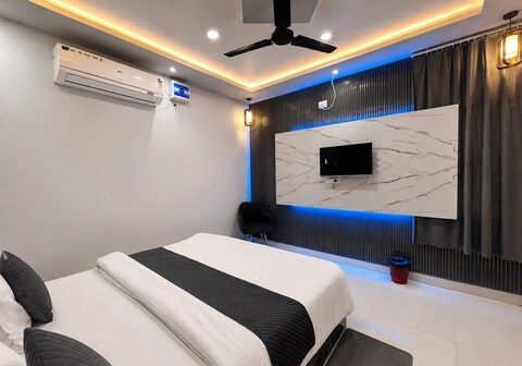 Hotel Jay Palace