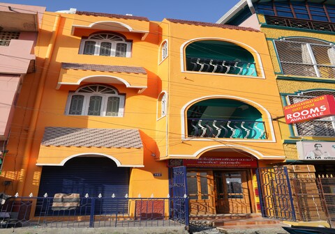 ManakulaVinayagar Guest House