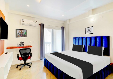 Collection O City Bus Station Mysuru