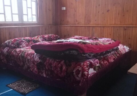 Lopchan Homestay