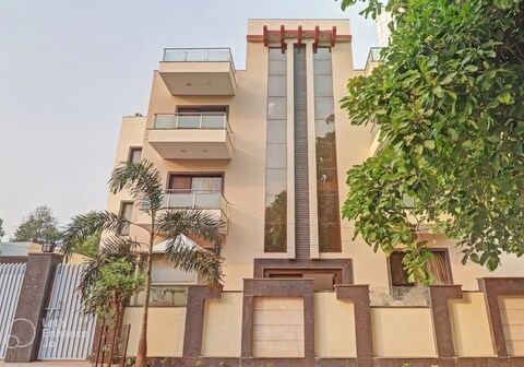 Homefort Stays - Near 32nd Avenue & Udyog Vihar