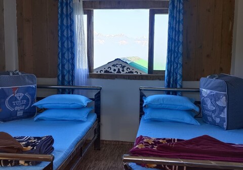 Kanchenjunga view homestay- 6th mile
