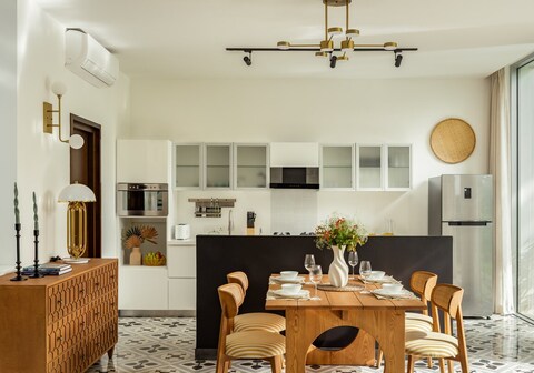 La Agueda Newly Constructed w Pvt Pool Garden ( 02 )