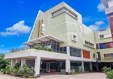 Collection O Cikarang Near Pollux Mall Formerly Hotel Pesona Cikarang