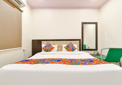 FabHotel Golden Leaf Mansarover