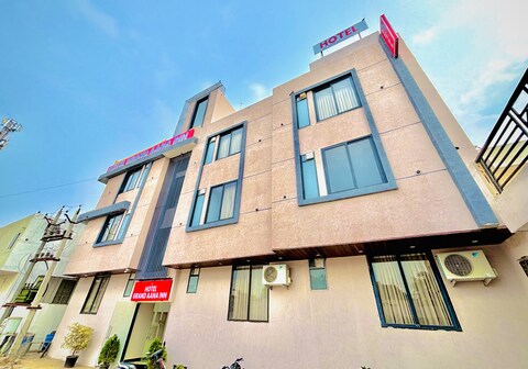 Hotel Grand Aana Inn