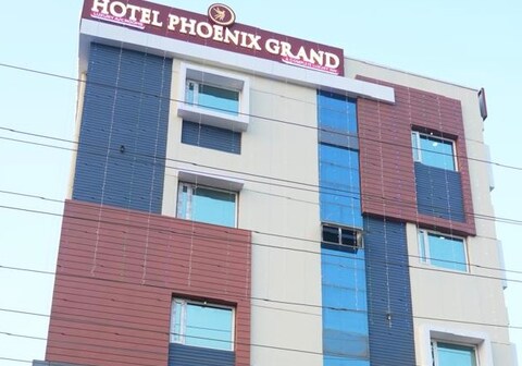 HOTEL PHOENIX GRAND