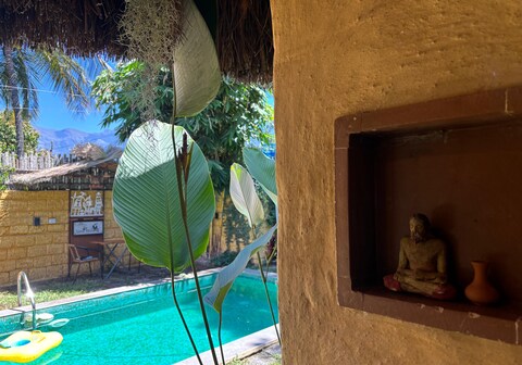 Earthen Private Pool Villa Marayoor