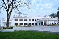 Hotel Golden Tulip, Khajuraho Hotel Golden Tulip, Khajuraho