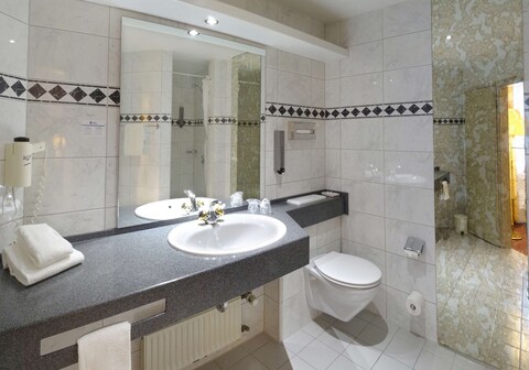 Best Western Hotel Schmoeker-Hof