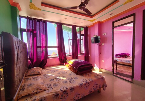 Friends Corner Near Bus Stand & Main Market