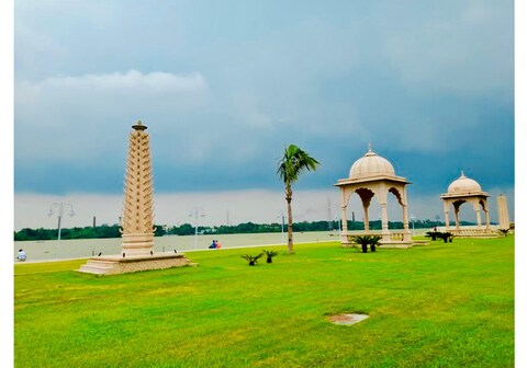 StayEasy-Ganga Riverside Escape