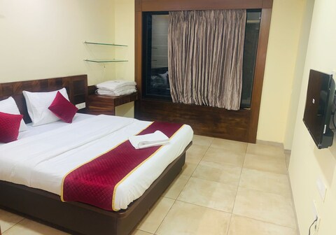 Balaji apartments Shastri nagar