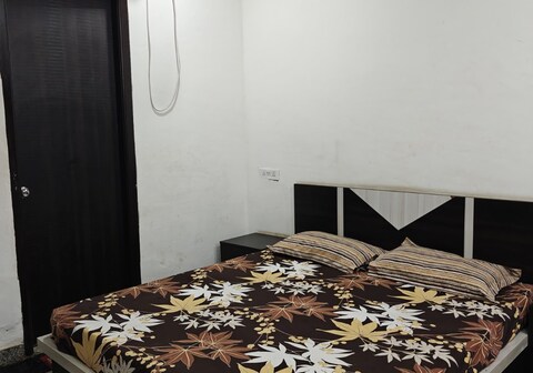 Shri Nikunj Vrindavan Dham