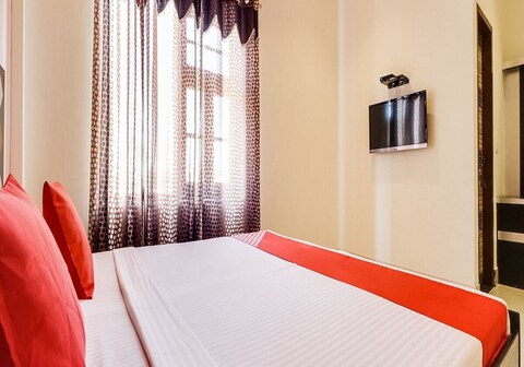 Hotel Second Paradise Zirakpur