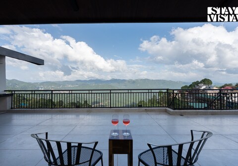 StayVista at Terrasse de Raga @ Raga Living
