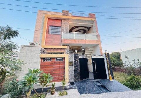 THE Divine Entire House for Memories