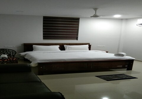 GREEN LAND RESIDENCY