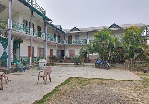 Bonolata Lakeside Homestay by StayApart