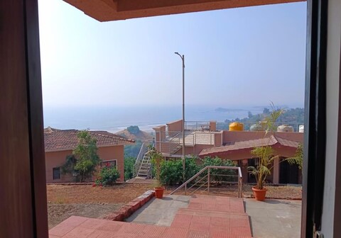 Bougainvillea by SoulStays