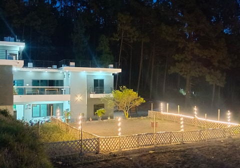 Kanwal resort & farms