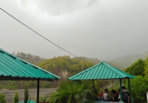 River side home stay