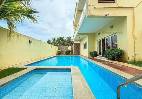 Alorah Beach Resort Uthandi