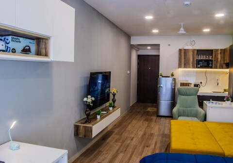 Golconda Serenity Summit Studio