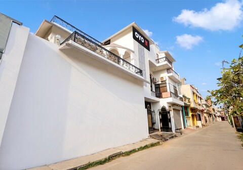 Hotel O SSS INN
