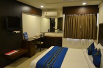Hotel Jalsagar, Vadodara Hotel Jalsagar, Vadodara