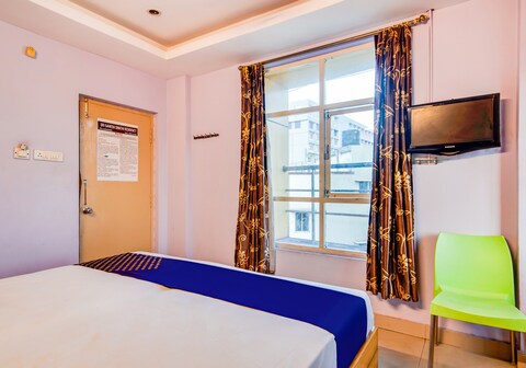 SPOT ON SGS RESIDENCY