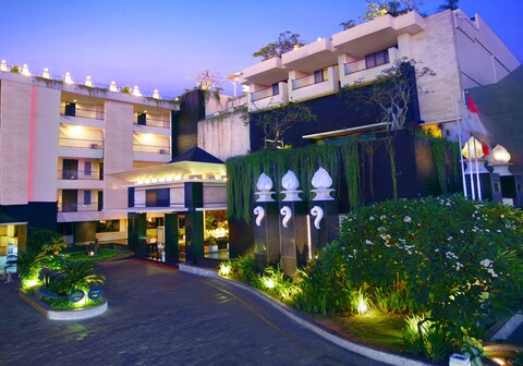 Aston Kuta Hotel & Residence