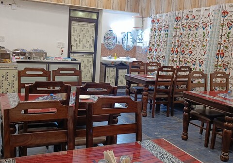 Hotel Pahalgam Wave Inn