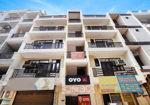 Hotel O R S Residency