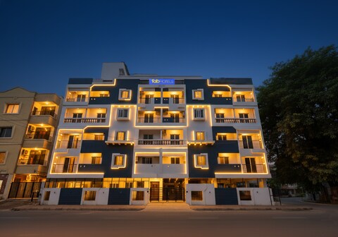 FabHotel The Sun Suites - Yelahanka
