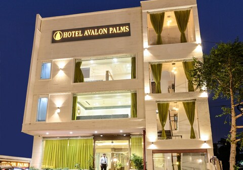 Avalon Palms Agra