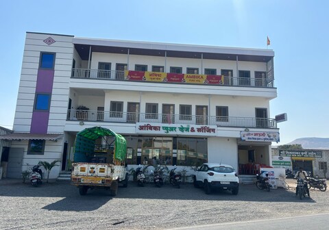 Hotel Ambika pure veg and lodging