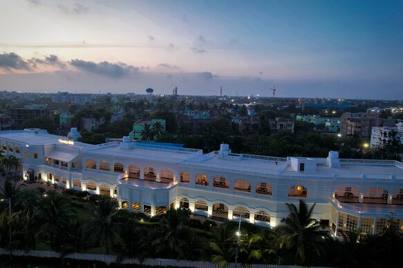 The Chanakya BNR Hotel