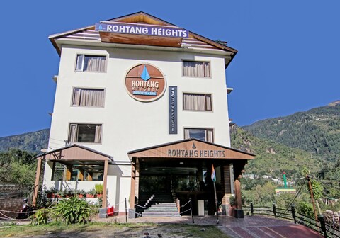 Townhouse OAK Rohtang Heights