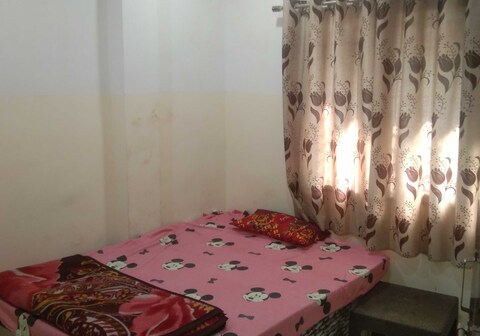 SPOT ON Hotel Rs Inn