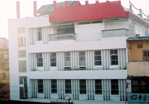 Hotel East International