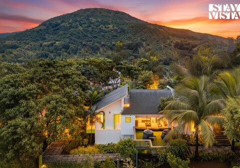 StayVista at Starlight Springs