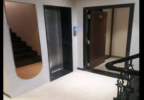 Hotel Shree Excellency