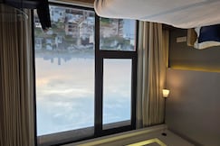 AIR DEN, Gurgaon AIR DEN, Gurgaon