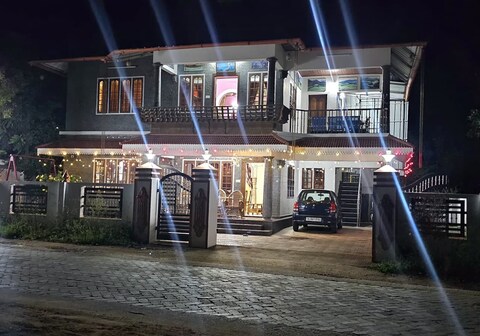 Mist valley Munnar 4BHK Upper Floor