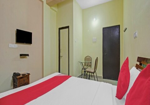 Hotel Sai Manikanta Residency