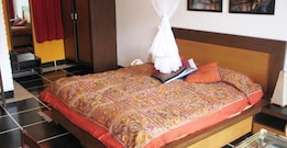 B Nineteen Bed and Breakfast Boutique Hotel, Delhi B Nineteen Bed and Breakfast Boutique Hotel, Delhi