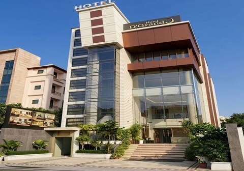 Hotel D'Grand
