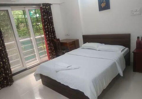 Service Apartment in BKC, Mumbai - 101