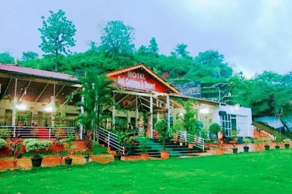 Raj Cottage Nature Luxury Resort